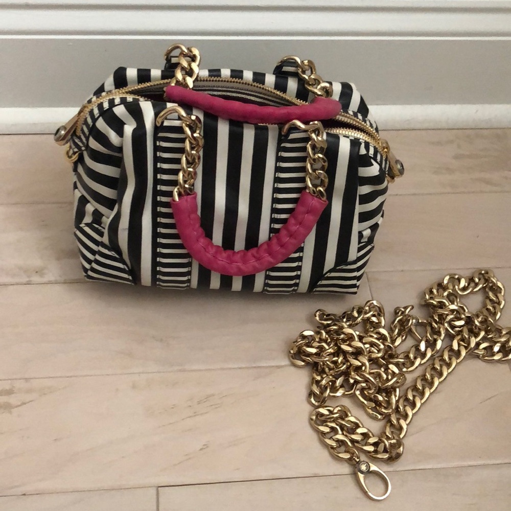 Henri Bendel bag